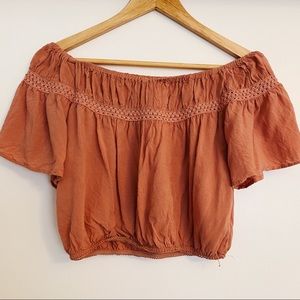 ⚡️sale ⚡️ Off-The-Shoulder Top